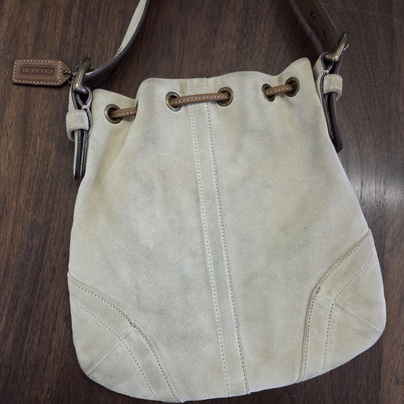 Vintage Coach Suede Drawstring Crossbody Bag - Picture 5 of 14